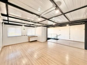 Depósito com 163m² no bairro Navegantes em Porto Alegre para Alugar