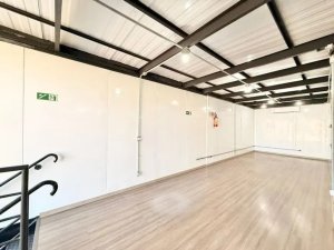 Depósito com 163m² no bairro Navegantes em Porto Alegre para Alugar