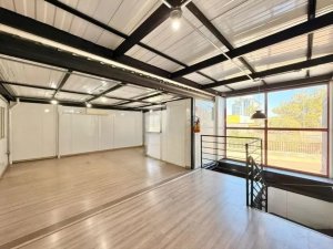 Depósito com 163m² no bairro Navegantes em Porto Alegre para Alugar
