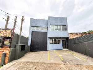 Depósito com 512m² no bairro Sarandi em Porto Alegre para Alugar