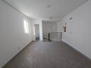 Loja com 72m² no bairro Rio Branco em Porto Alegre para Alugar