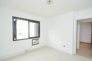 Apartamento com 127m², 2 dormitórios no bairro Santo Antônio em Porto Alegre para Alugar