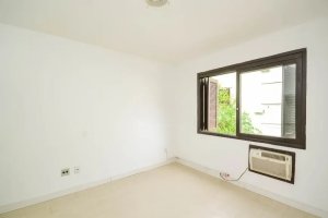 Apartamento com 127m², 2 dormitórios no bairro Santo Antônio em Porto Alegre para Alugar