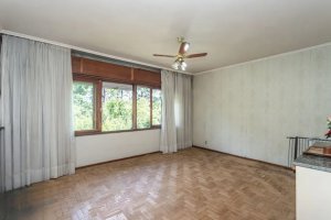 Casa com 387m², 3 dormitórios no bairro Vila Ipiranga em Porto Alegre para Alugar