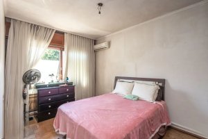 Casa com 387m², 3 dormitórios no bairro Vila Ipiranga em Porto Alegre para Alugar