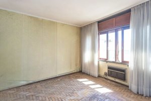 Casa com 387m², 3 dormitórios no bairro Vila Ipiranga em Porto Alegre para Alugar