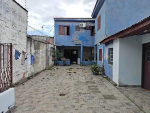 Casa com 230m², 3 dormitórios no bairro Sarandi em Porto Alegre para Alugar