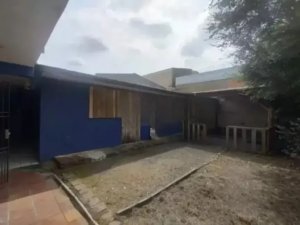 Casa com 200m², 4 dormitórios no bairro Sarandi em Porto Alegre para Alugar
