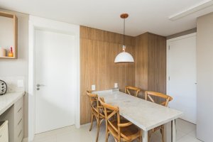Apartamento com 303m², 4 dormitórios no bairro Petrópolis em Porto Alegre para Alugar