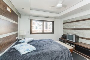 Apartamento com 303m², 4 dormitórios no bairro Petrópolis em Porto Alegre para Alugar