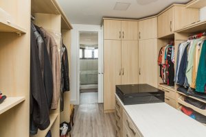 Apartamento com 303m², 4 dormitórios no bairro Petrópolis em Porto Alegre para Alugar