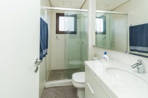 Apartamento com 303m², 4 dormitórios no bairro Petrópolis em Porto Alegre para Alugar