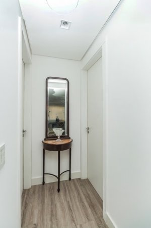 Apartamento com 303m², 4 dormitórios no bairro Petrópolis em Porto Alegre para Alugar