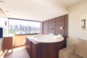 Apartamento com 86m², 2 dormitórios no bairro Petrópolis em Porto Alegre para Alugar