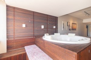 Apartamento com 86m², 2 dormitórios no bairro Petrópolis em Porto Alegre para Alugar