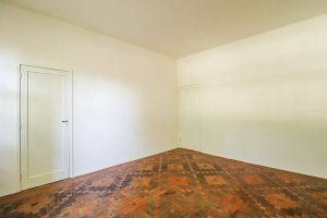 Casa comercial com 310m² no bairro São João em Porto Alegre para Alugar