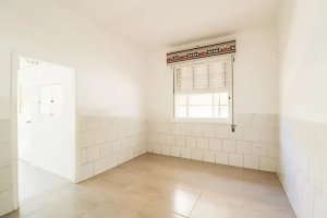 Casa comercial com 310m² no bairro São João em Porto Alegre para Alugar