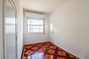 Casa comercial com 310m² no bairro São João em Porto Alegre para Alugar