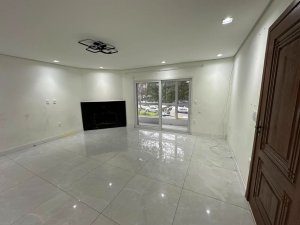 Casa com 350m², 3 dormitórios no bairro Cristal em Porto Alegre para Alugar