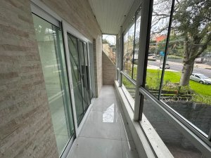 Casa com 350m², 3 dormitórios no bairro Cristal em Porto Alegre para Alugar