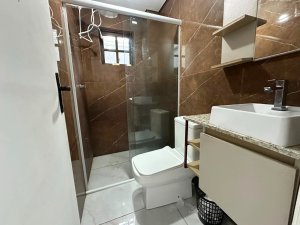 Casa com 350m², 3 dormitórios no bairro Cristal em Porto Alegre para Alugar