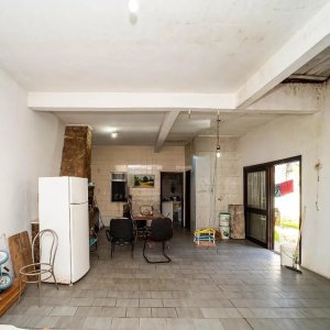 Casa com 287m², 3 dormitórios no bairro Sarandi em Porto Alegre para Alugar