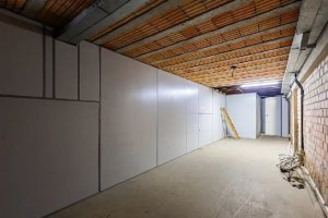 Depósito com 310m² no bairro São Geraldo em Porto Alegre para Alugar