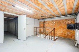 Depósito com 310m² no bairro São Geraldo em Porto Alegre para Alugar