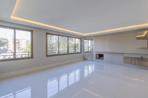 Apartamento com 121m², 3 dormitórios no bairro Petrópolis em Porto Alegre para Alugar
