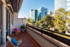 Apartamento com 130m², 2 dormitórios no bairro Rio Branco em Porto Alegre para Alugar
