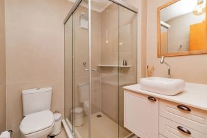 Apartamento com 130m², 2 dormitórios no bairro Rio Branco em Porto Alegre para Alugar