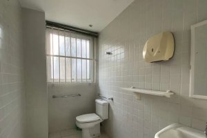 Loja com 840m² no bairro Auxiliadora em Porto Alegre para Alugar