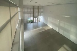 Loja com 840m² no bairro Auxiliadora em Porto Alegre para Alugar