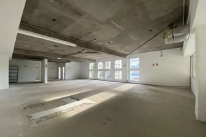 Loja com 840m² no bairro Auxiliadora em Porto Alegre para Alugar