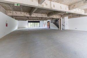 Prédio Comercial com 850m² no bairro Moinhos de Vento em Porto Alegre para Alugar