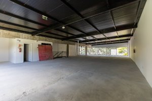 Prédio Comercial com 850m² no bairro Moinhos de Vento em Porto Alegre para Alugar