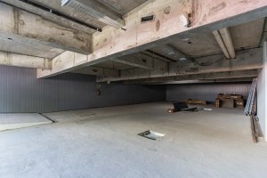 Prédio Comercial com 850m² no bairro Moinhos de Vento em Porto Alegre para Alugar