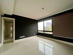 Apartamento com 95m², 3 dormitórios no bairro Petrópolis em Porto Alegre para Alugar