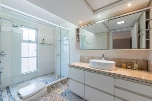 Apartamento com 144m², 3 dormitórios no bairro Petrópolis em Porto Alegre para Alugar