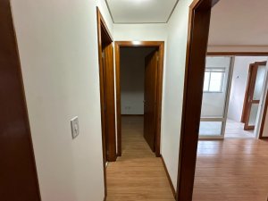 Apartamento com 85m², 2 dormitórios no bairro Petrópolis em Porto Alegre para Alugar