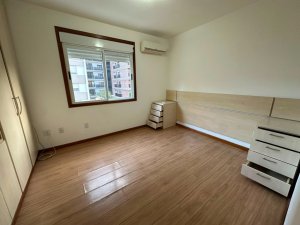 Apartamento com 85m², 2 dormitórios no bairro Petrópolis em Porto Alegre para Alugar
