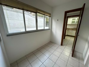 Apartamento com 85m², 2 dormitórios no bairro Petrópolis em Porto Alegre para Alugar