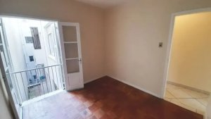 Apartamento com 95m², 2 dormitórios no bairro Santa Cecília em Porto Alegre para Alugar
