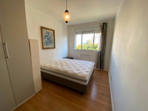 Apartamento com 57m², 2 dormitórios no bairro Jardim Carvalho em Porto Alegre para Alugar