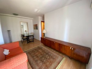 Apartamento com 57m², 2 dormitórios no bairro Jardim Carvalho em Porto Alegre para Alugar