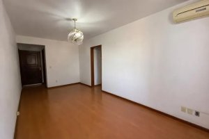Apartamento com 70m², 2 dormitórios no bairro Centro Histórico em Porto Alegre para Alugar