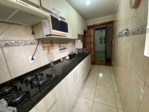Apartamento com 70m², 2 dormitórios no bairro Centro Histórico em Porto Alegre para Alugar