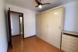 Apartamento com 70m², 2 dormitórios no bairro Centro Histórico em Porto Alegre para Alugar