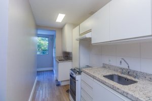 Apartamento com 58m², 1 dormitório no bairro Três Figueiras em Porto Alegre para Alugar