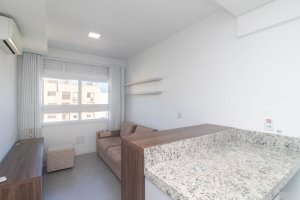 Apartamento com 40m², 1 dormitório no bairro Centro Histórico em Porto Alegre para Alugar